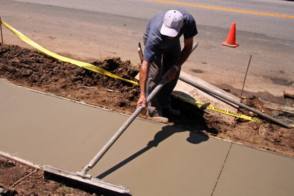 Sidewalk Building in Rockledge