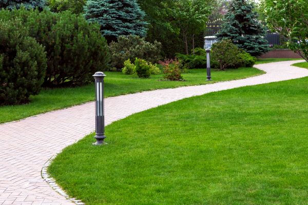 Backyard Sidewalk Installation in Rockledge